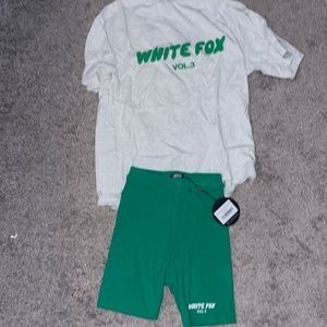 White fox lounge set